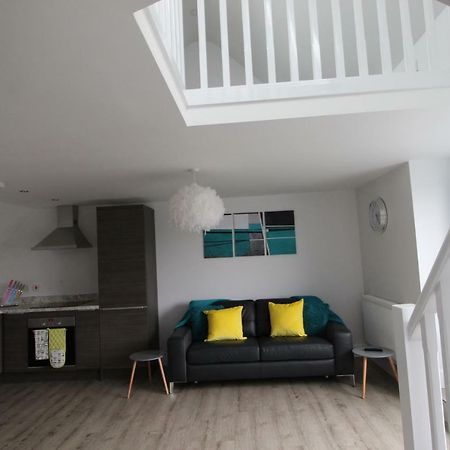 2 Serviced Apartments In Childwall-South Liverpool - Each Apartment Sleeps 6 Buitenkant foto